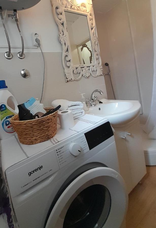 Dida Roko, Rustikalni Apartman S Terasom Kaštela 외부 사진
