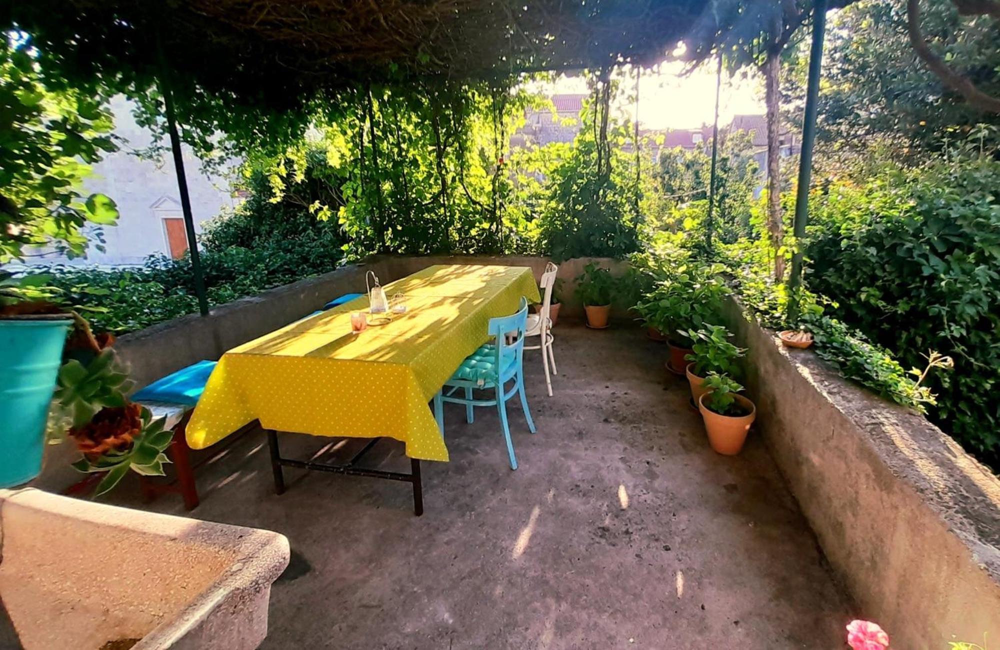 Dida Roko, Rustikalni Apartman S Terasom Kaštela 외부 사진
